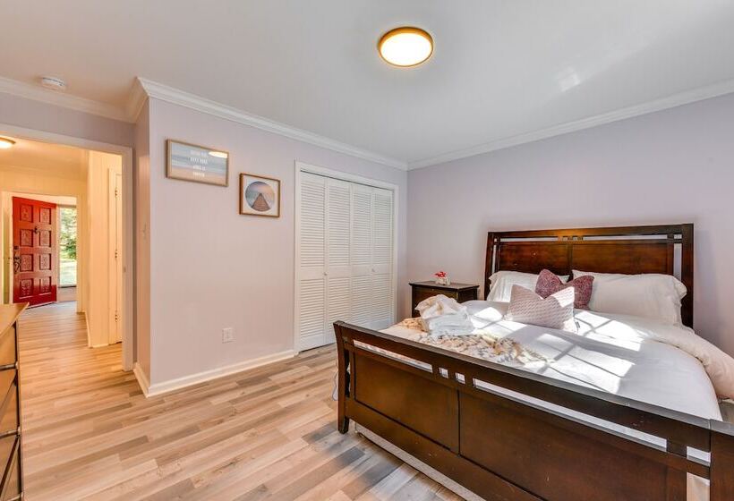 Spacious Concord Vacation Rental: Gas Grill & Yard