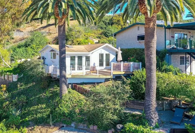 Stunning Ventura Cottage W/ Deck + Ocean View!