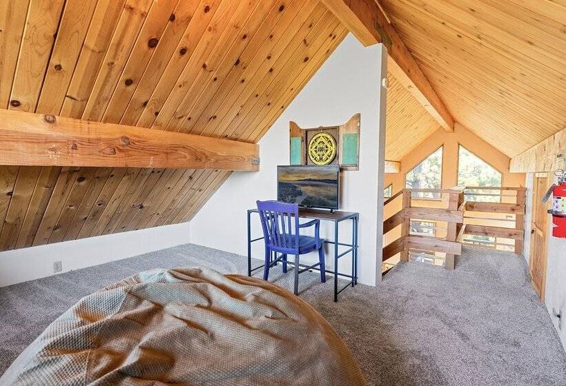 Treehouse On Rainbow