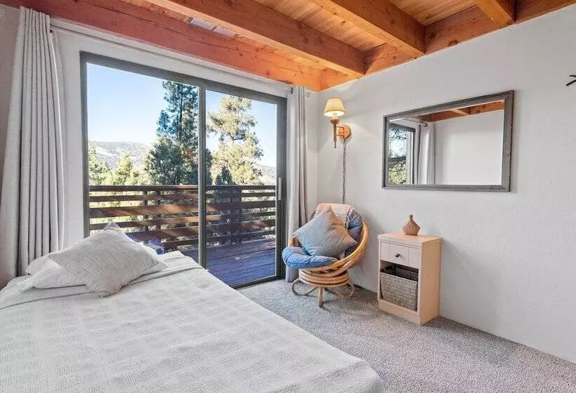 Treehouse On Rainbow