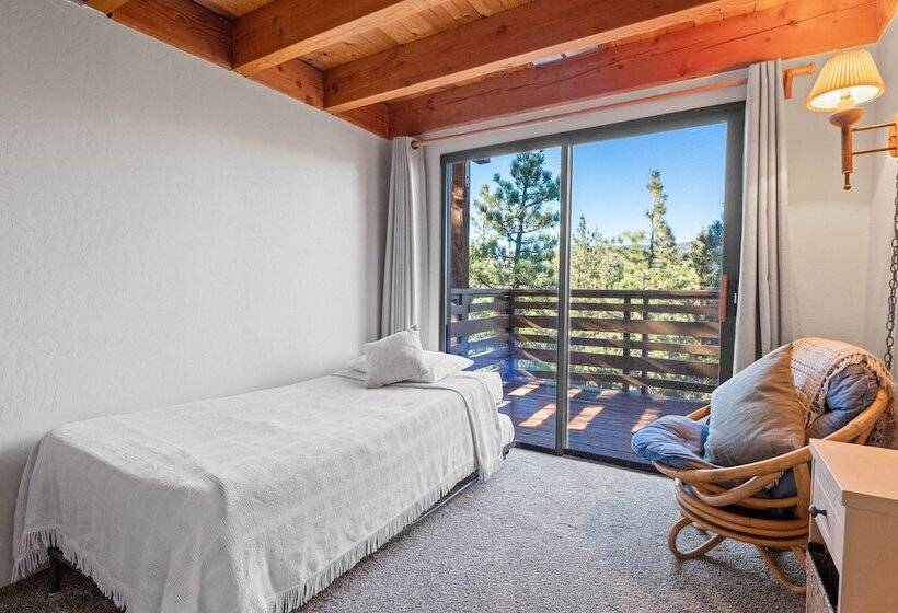 Treehouse On Rainbow