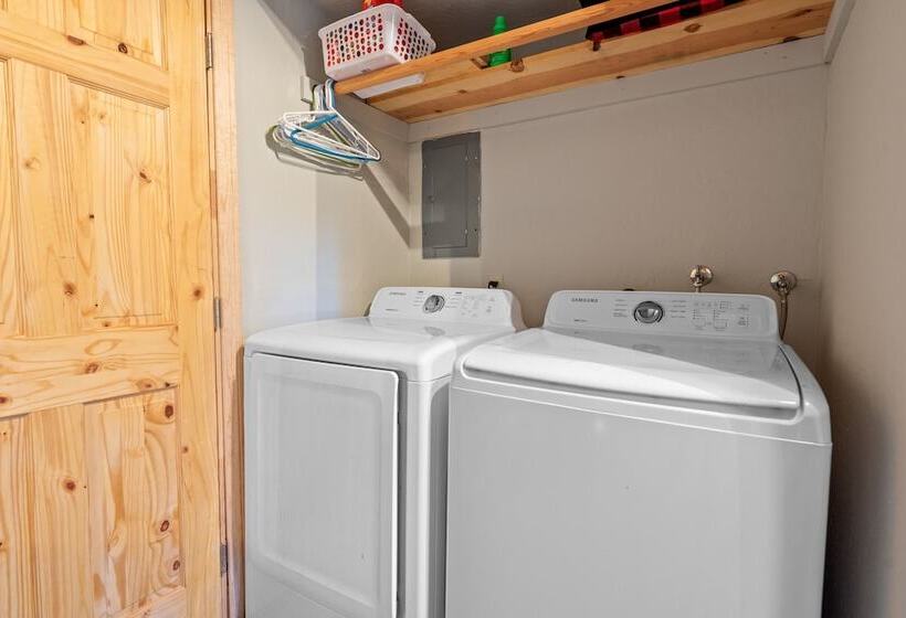 Treehouse On Rainbow