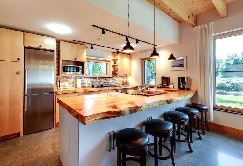 Acadia Home W/ Rooftop Deck   Close To Trails!