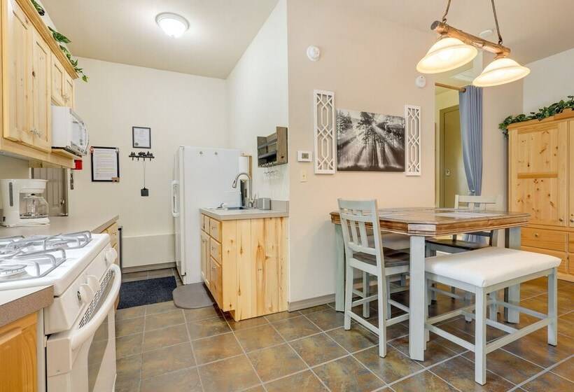 Angel Fire Retreat: Resort Golf Course On Site!