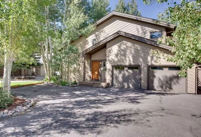 Avon Duplex ~ 6 Mi To Beaver Creek Resort!