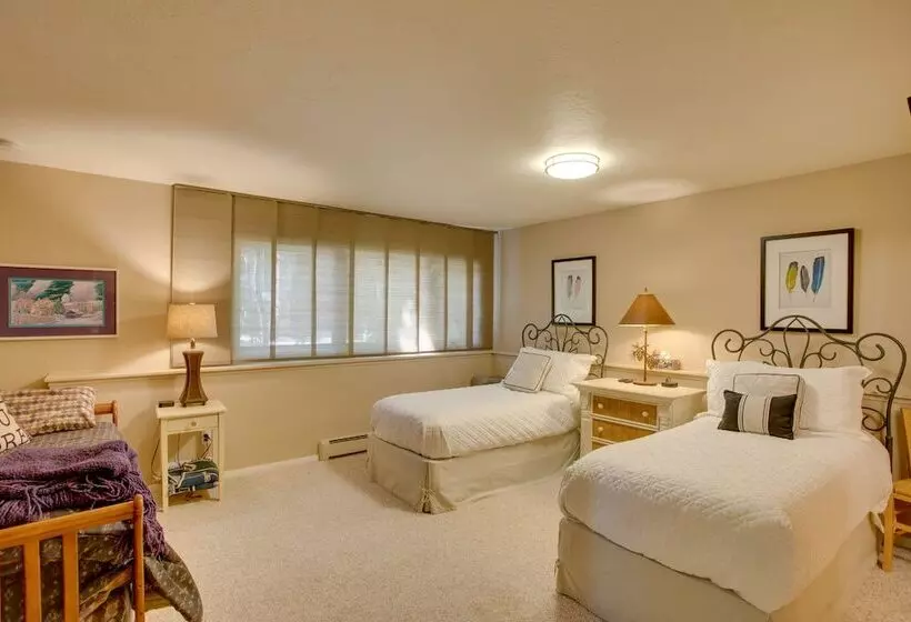 Avon Duplex ~ 6 Mi To Beaver Creek Resort!