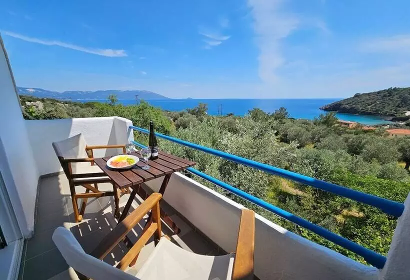 Aamiaismajoitus (B&B) Galini Studios
