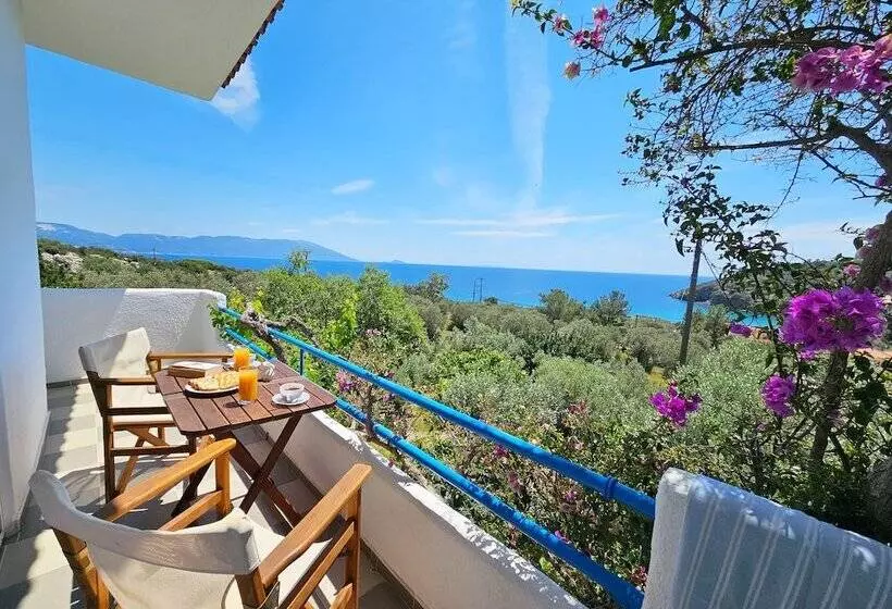 Aamiaismajoitus (B&B) Galini Studios