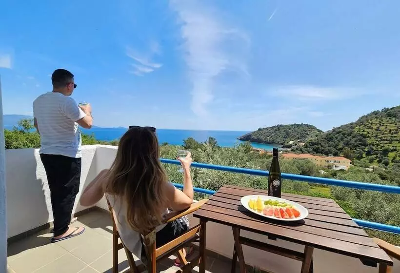 Aamiaismajoitus (B&B) Galini Studios