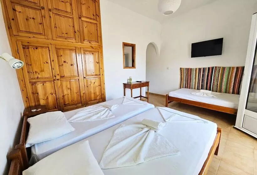 Aamiaismajoitus (B&B) Galini Studios