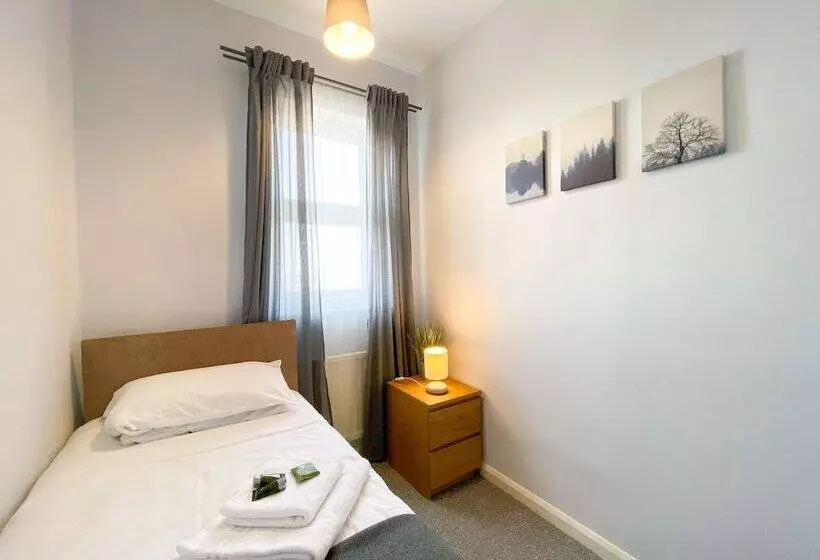 تختخواب و صبحانه Waterloo House