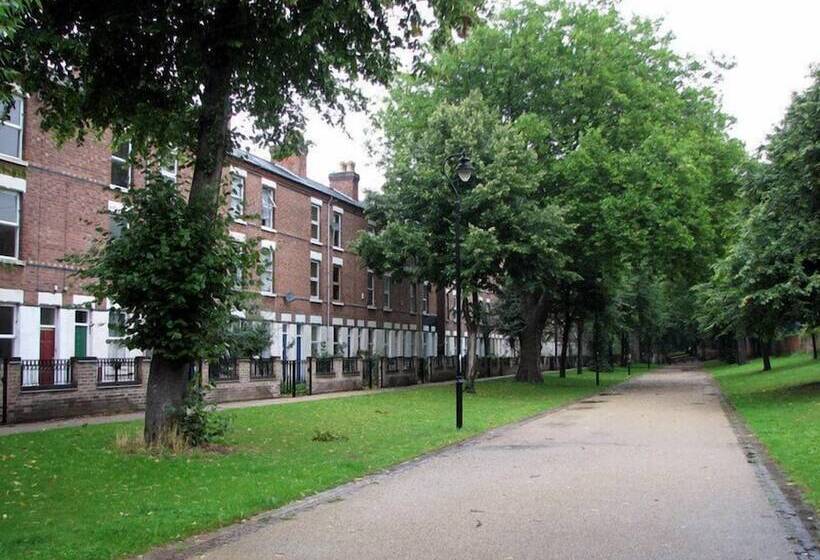 צימר Waterloo House