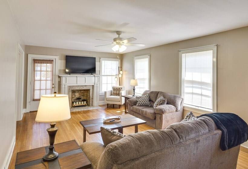 Charming Tullahoma Stay W/ Great Walkable Location