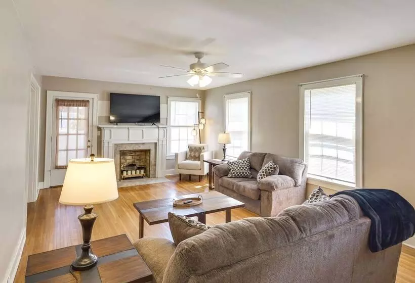 Charming Tullahoma Stay W/ Great Walkable Location