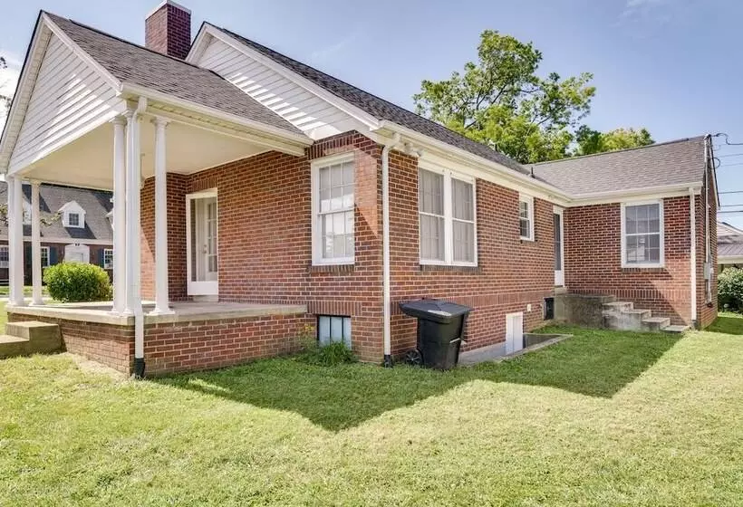 Charming Tullahoma Stay W/ Great Walkable Location