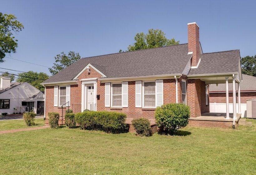 Charming Tullahoma Stay W/ Great Walkable Location