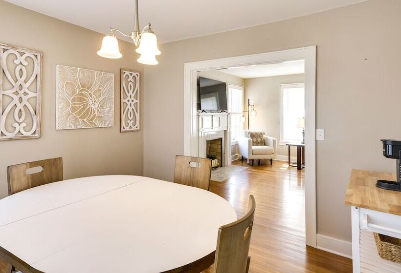 Charming Tullahoma Stay W/ Great Walkable Location