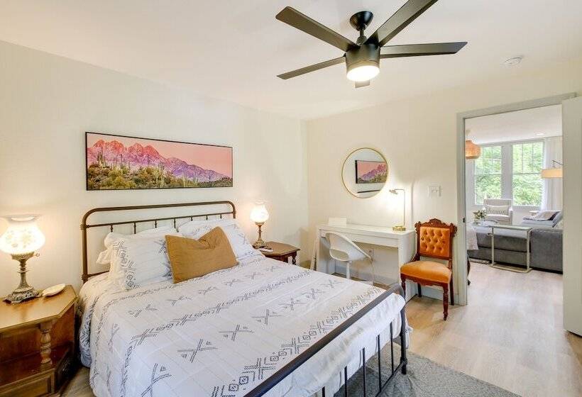 Chic Hot Springs Vacation Rental, Walk To Town!