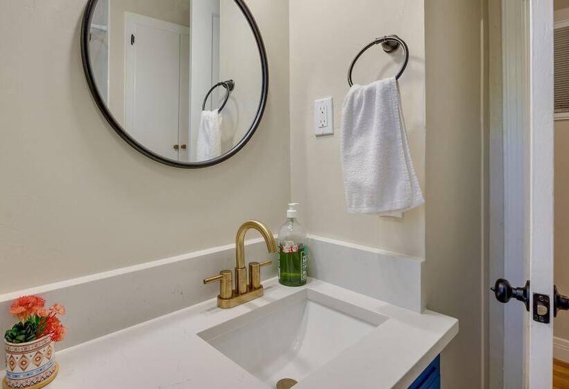 Pet Friendly Oklahoma City Home W/ Patio!