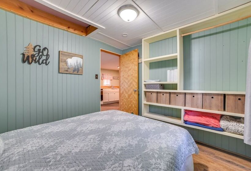 Cozy Otsego Lake Cabin: < 1 Mi To Sandy Beach!