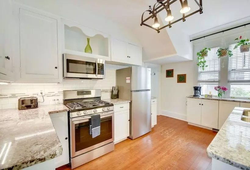 Elizabeth City Vacation Rental: Gazebo W/ Hot Tub!