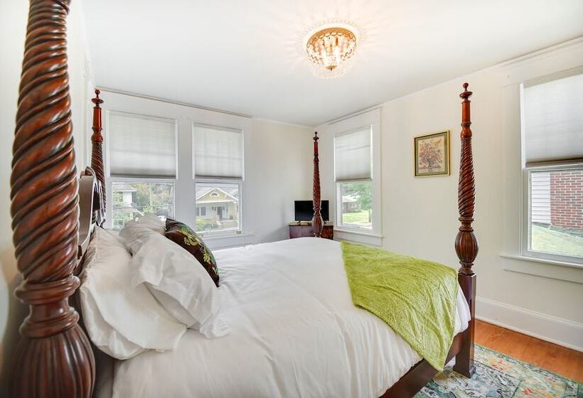 Elizabeth City Vacation Rental: Gazebo W/ Hot Tub!