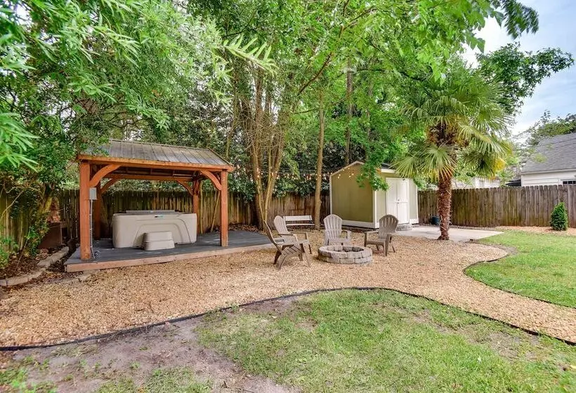 Elizabeth City Vacation Rental: Gazebo W/ Hot Tub!