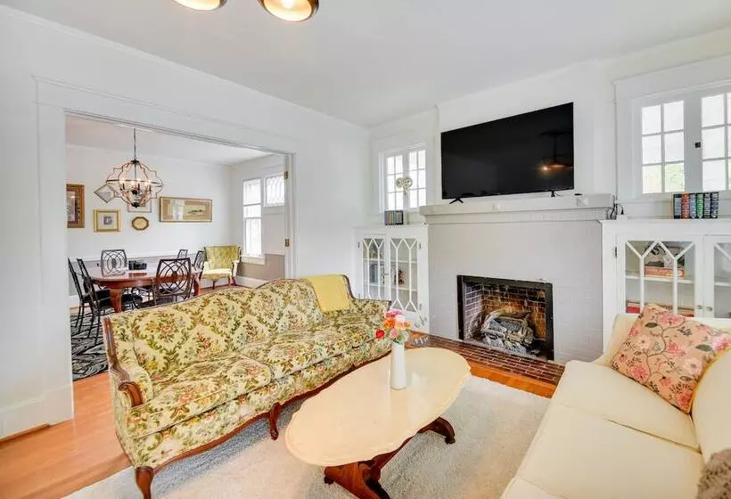 Elizabeth City Vacation Rental: Gazebo W/ Hot Tub!