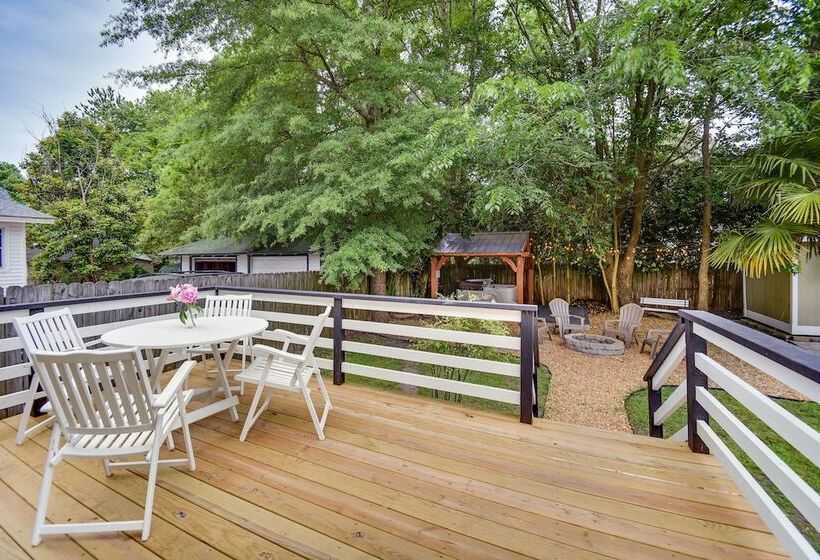 Elizabeth City Vacation Rental: Gazebo W/ Hot Tub!