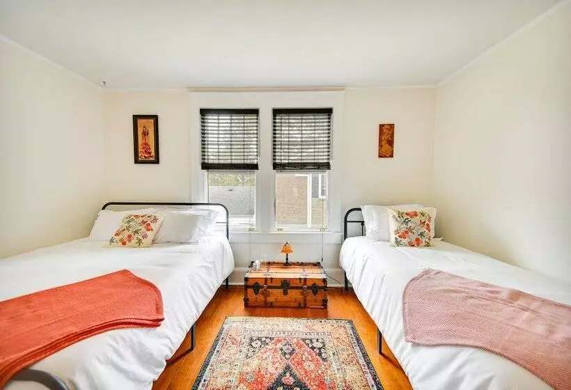 Elizabeth City Vacation Rental: Gazebo W/ Hot Tub!