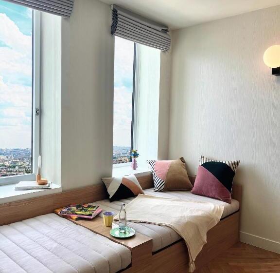 H4 Hotel Wyndham Paris Pleyel Resort