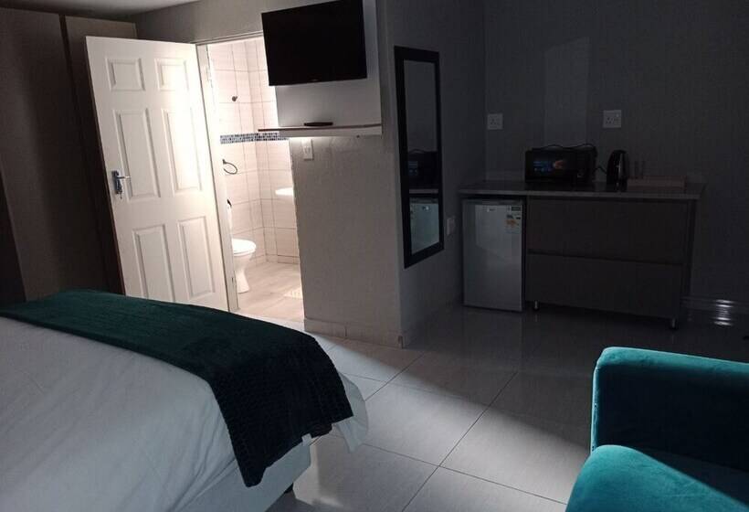 בית מלון כפרי Cyc Guest Lodge