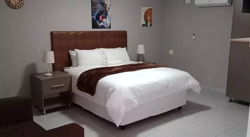 Hotelli Cyc Guest Lodge