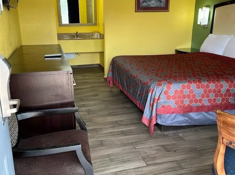 Hotelli Hallmarc Inn