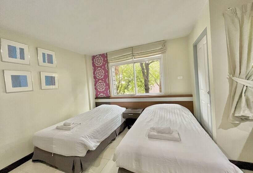 בית מלון כפרי Huern Che Ta One