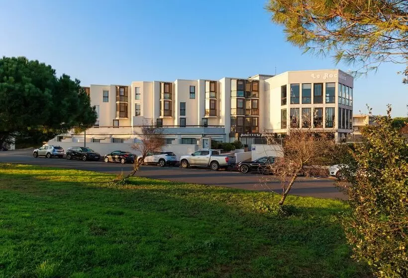 هتل Logis Hôtel Le Rochelois