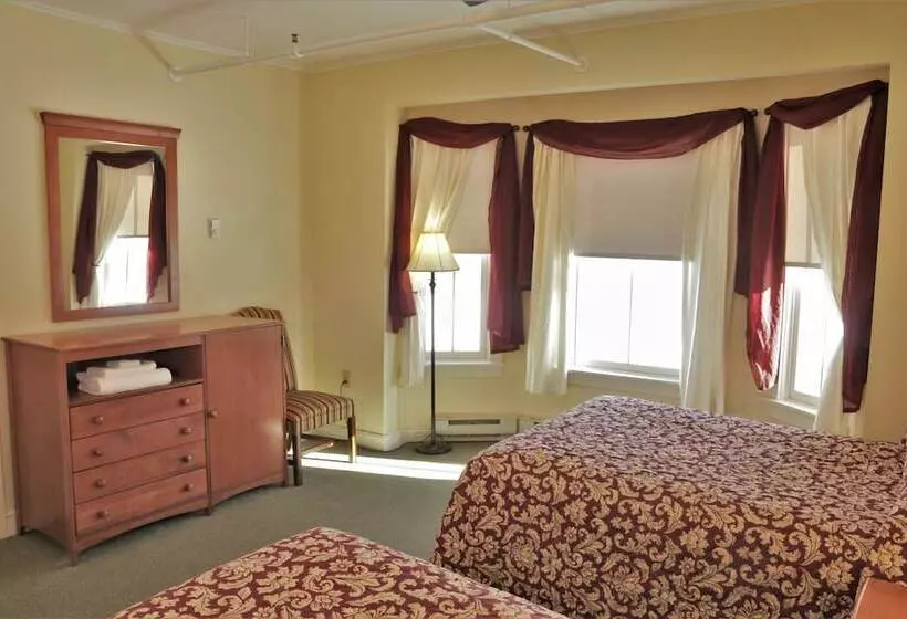 Hotelli Silver Bay Ymca Inn And Conference Center