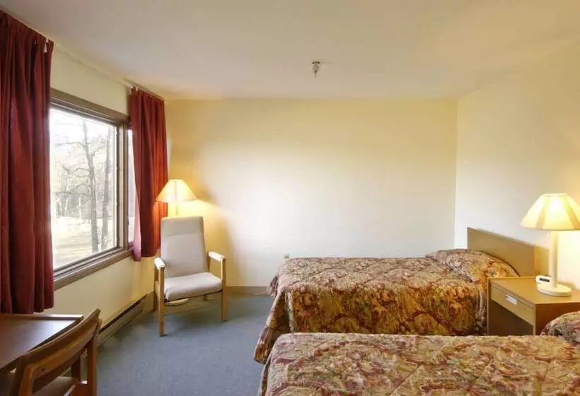 Hotelli Silver Bay Ymca Inn And Conference Center