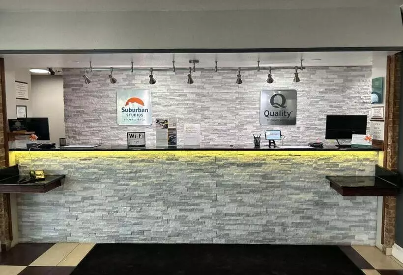 Hotelli Suburban Studios Fort Dodge