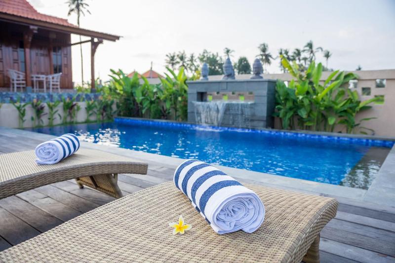 Отель Victory Munggu By Ecommerceloka