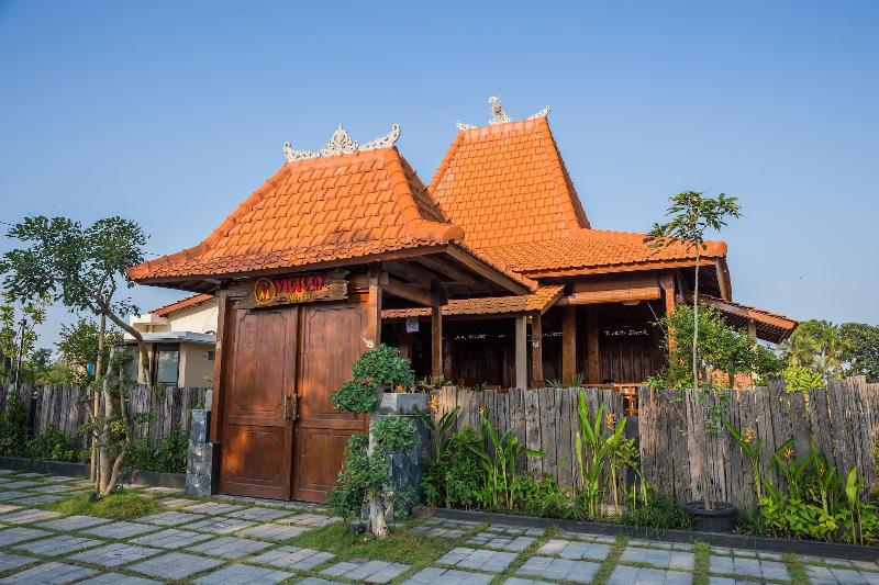 Отель Victory Munggu By Ecommerceloka