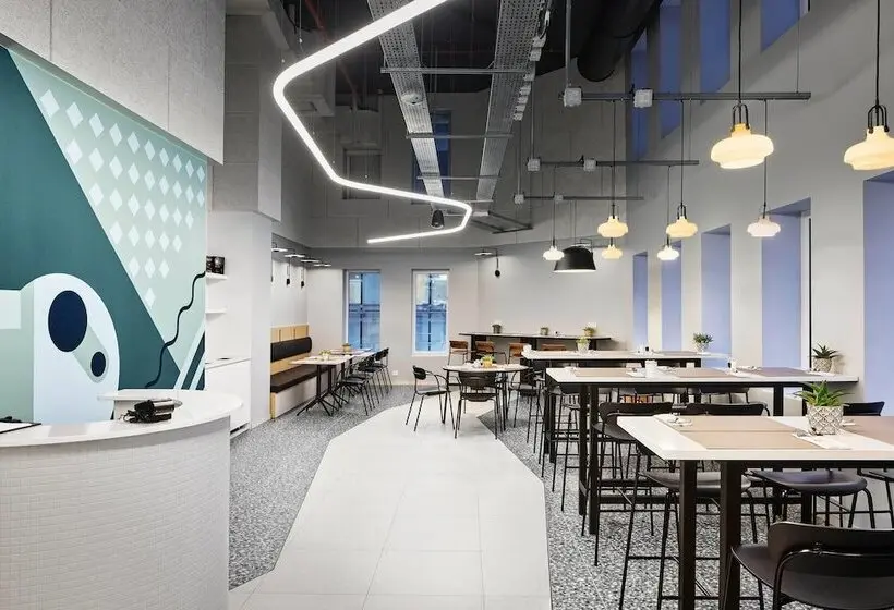 هتل Wyndham Paris Pleyel
