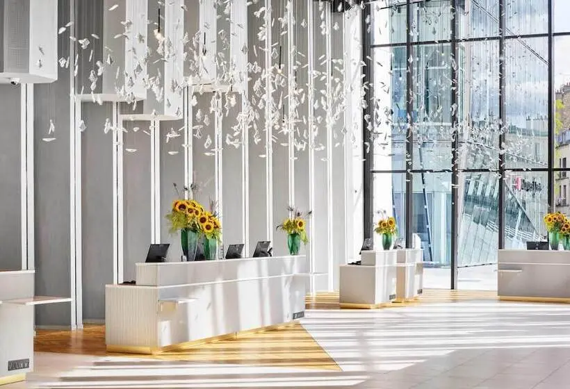 هتل Wyndham Paris Pleyel