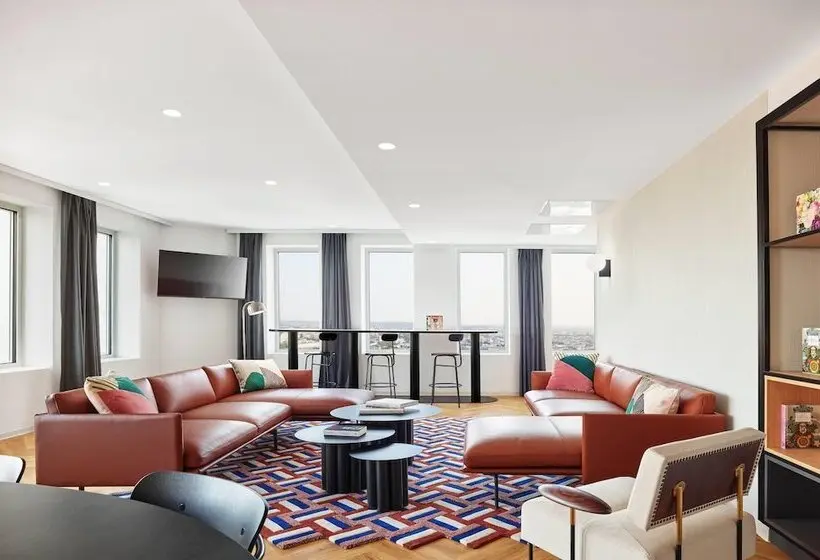 هتل Wyndham Paris Pleyel