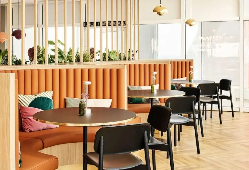 هتل Wyndham Paris Pleyel