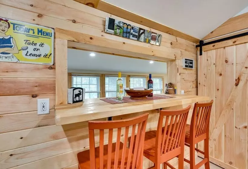Lakefront Limerick Cottage W/ Private Beach!