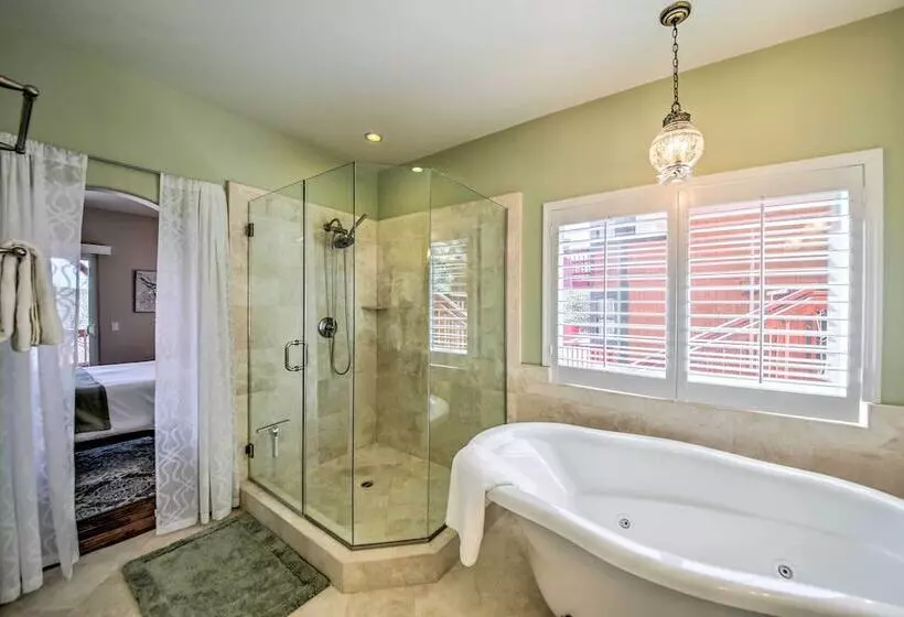 Mountain Gem W/ Game Room, 5 Mi To Lake Arrowhead!