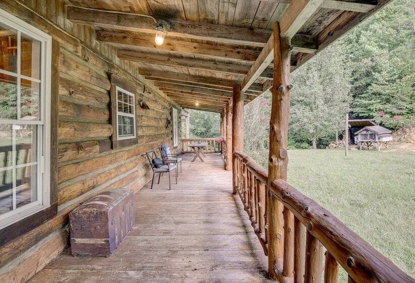 Peaceful Whitley City Cabin On 10 Wooded Acres!