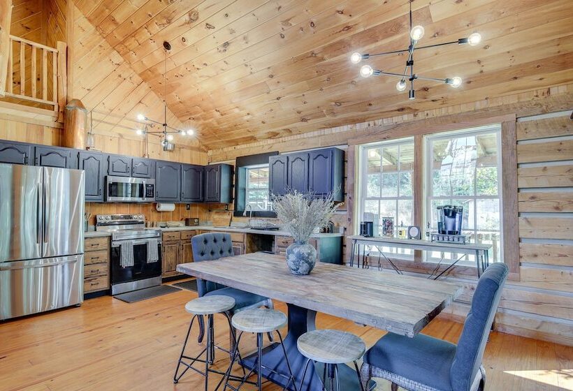 Peaceful Whitley City Cabin On 10 Wooded Acres!