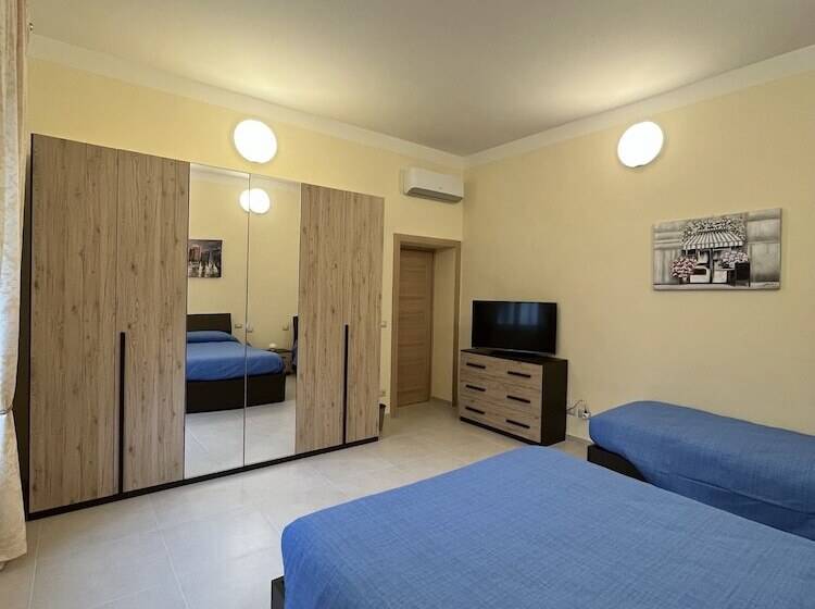 פנסיון In Centro   Rooms And Apartments